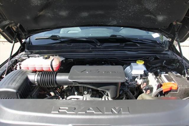 2023 Ram 1500 Big Horn Crew Cab 4x4 5'7" Box