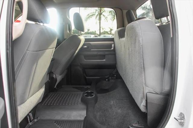 2018 Ram 2500 SLT Crew Cab 4x4 6'4" Box