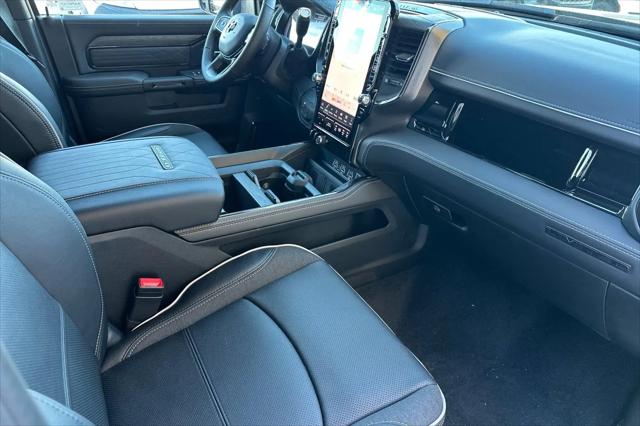 2026 Ram 3500 Limited Crew Cab 4x4 8' Box