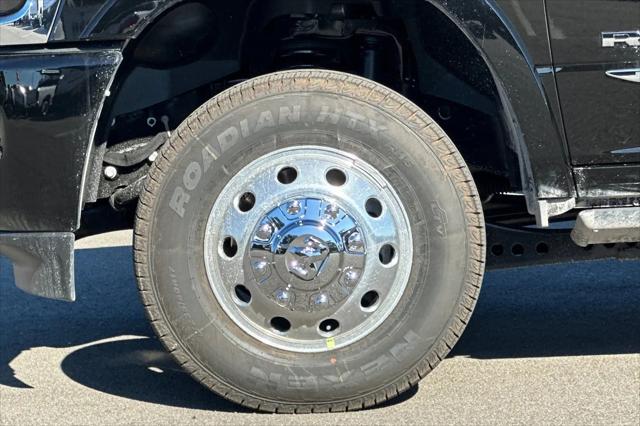 2026 Ram 3500 Limited Crew Cab 4x4 8' Box