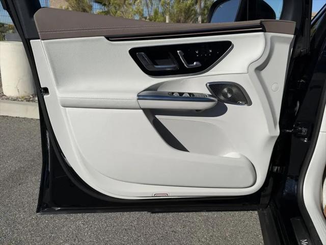 2026 Mercedes-Benz EQE 320 EQE 320