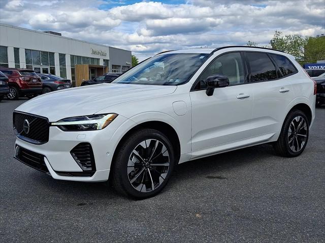 2026 Volvo XC60 Plug-In Hybrid Ultra, T8 AWD Electric/Gasoline, Dark