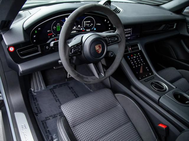 2026 Porsche Taycan 4S