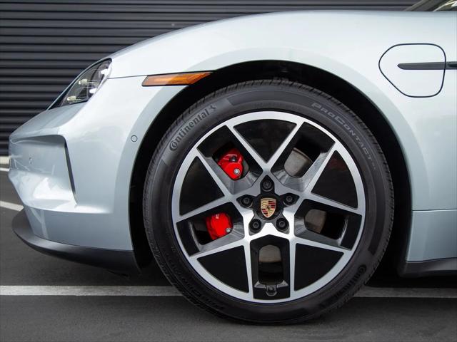 2026 Porsche Taycan 4S