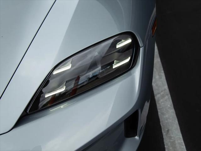 2026 Porsche Taycan 4S