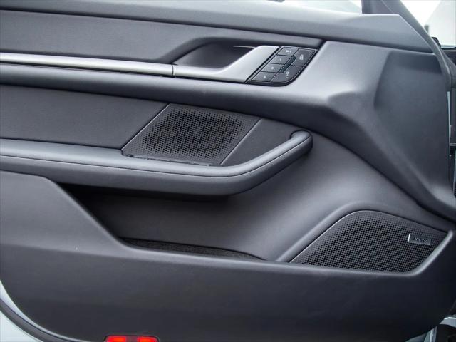 2026 Porsche Taycan 4S