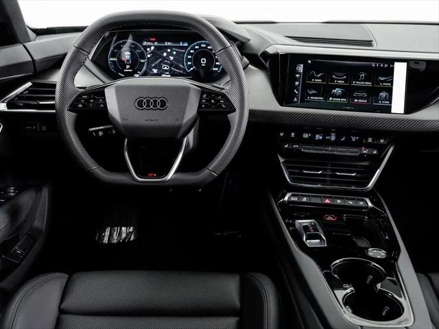2026 Audi e-tron GT Premium Plus quattro