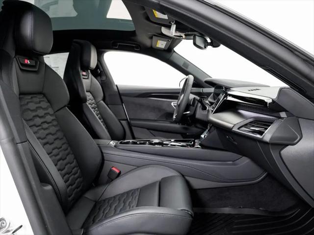2026 Audi e-tron GT Premium Plus quattro