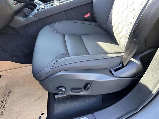 2026 Volvo XC90 Plus, B6 AWD Gas (mild hybrid), Gasoline, Bright, 7 Seats