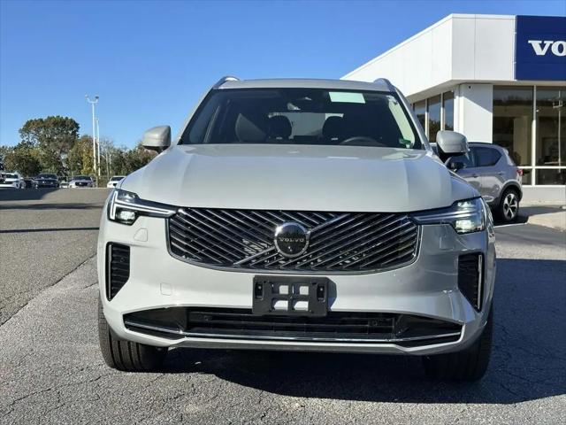 2026 Volvo XC90 Plus, B6 AWD Gas (mild hybrid), Gasoline, Bright, 7 Seats