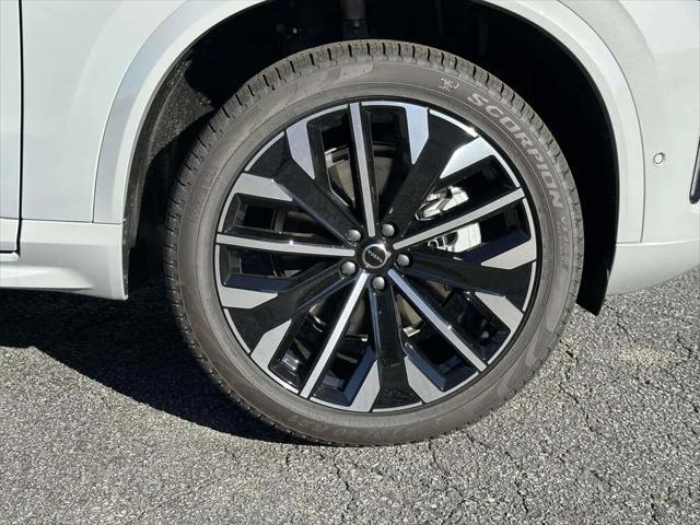 2026 Volvo XC90 Plus, B6 AWD Gas (mild hybrid), Gasoline, Bright, 7 Seats