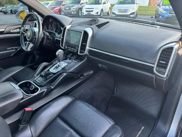 2018 Porsche Cayenne Platinum Edition