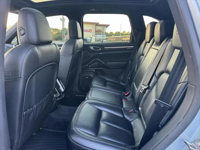 2018 Porsche Cayenne Platinum Edition