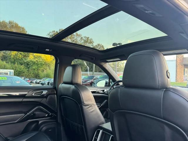 2018 Porsche Cayenne Platinum Edition
