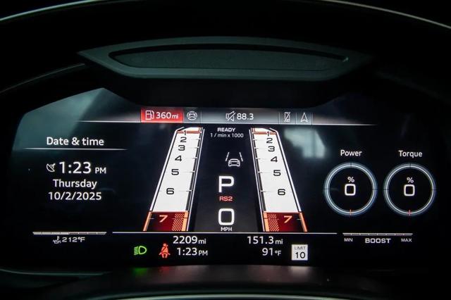 2025 Audi RS Q8 quattro Tiptronic