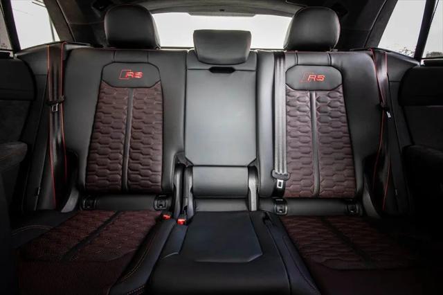 2025 Audi RS Q8 quattro Tiptronic