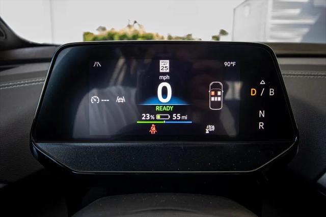 2025 Volkswagen ID.4 Pro