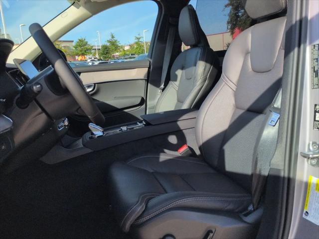2026 Volvo XC90 Ultra Dark Theme, B6 AWD Gas (mild hybrid), Gasoline, 7 Seats