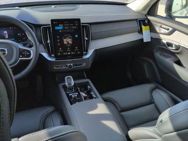 2026 Volvo XC90 Ultra Dark Theme, B6 AWD Gas (mild hybrid), Gasoline, 7 Seats