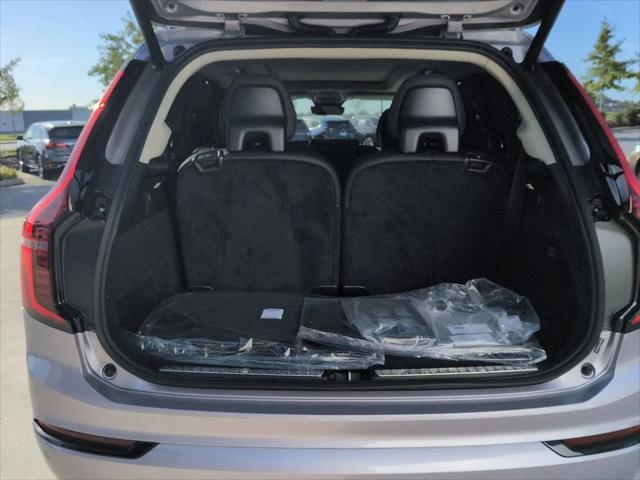 2026 Volvo XC90 Ultra Dark Theme, B6 AWD Gas (mild hybrid), Gasoline, 7 Seats