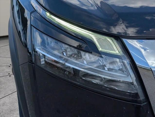 2022 Nissan Pathfinder SV 2WD