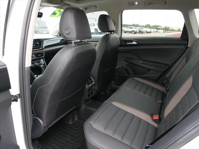 2022 Volkswagen Taos 1.5T SEL
