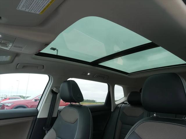 2022 Volkswagen Taos 1.5T SEL