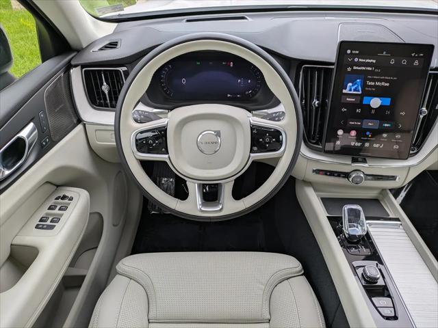 2026 Volvo XC60 B5 Ultra