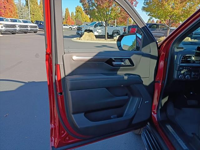 2026 Chevrolet Suburban Premier, 4WD