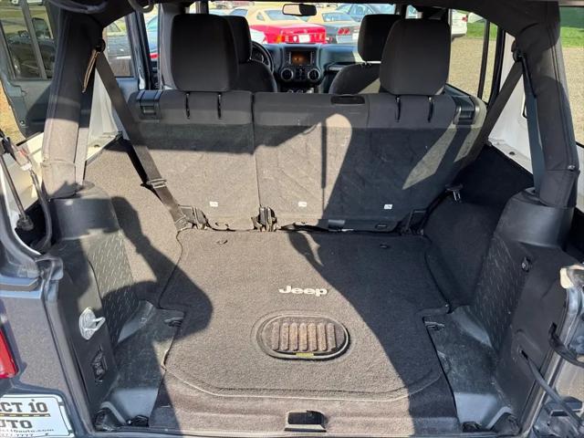 2016 Jeep Wrangler Unlimited Sport