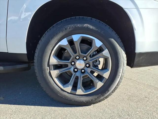 2026 Chevrolet Suburban LS, RWD