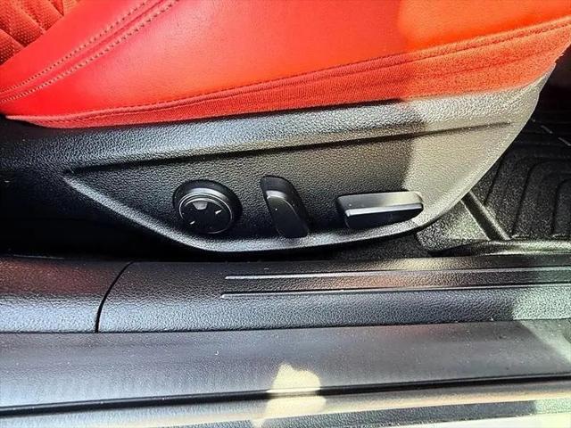 2024 Genesis G70 3.3T RWD Sport Advanced