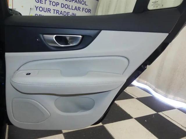 2024 Volvo S60 B5 Plus Dark Theme