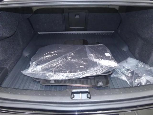 2024 Volvo S60 B5 Plus Dark Theme