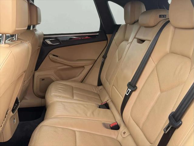 2017 Porsche Macan S