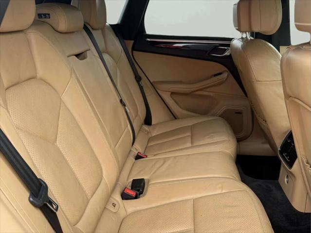2017 Porsche Macan S
