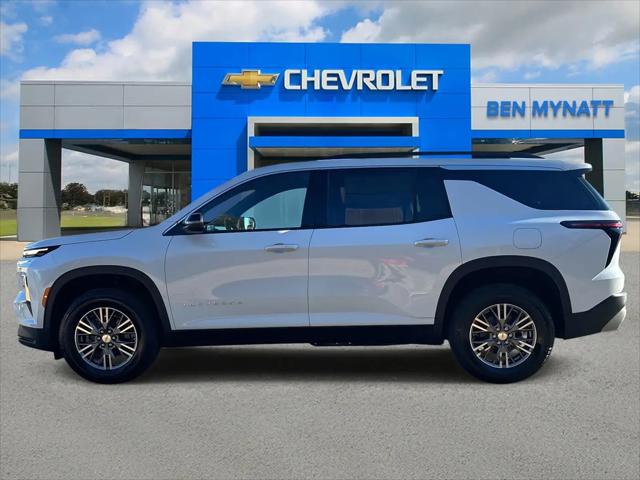 2026 Chevrolet Traverse FWD LT