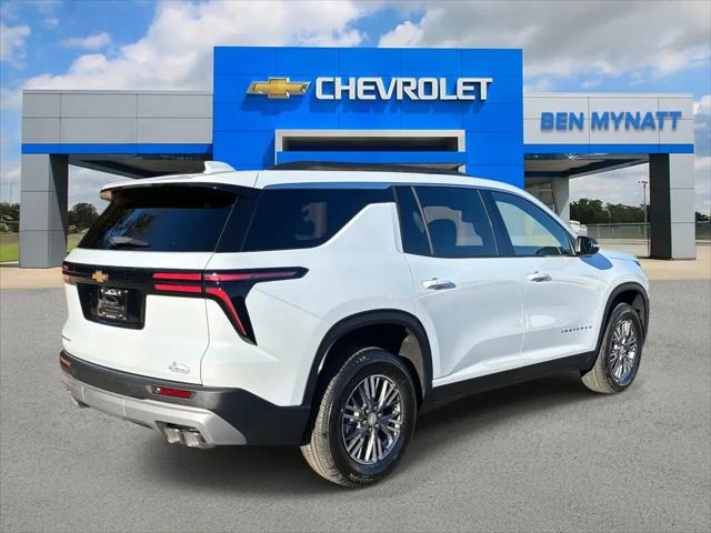 2026 Chevrolet Traverse FWD LT
