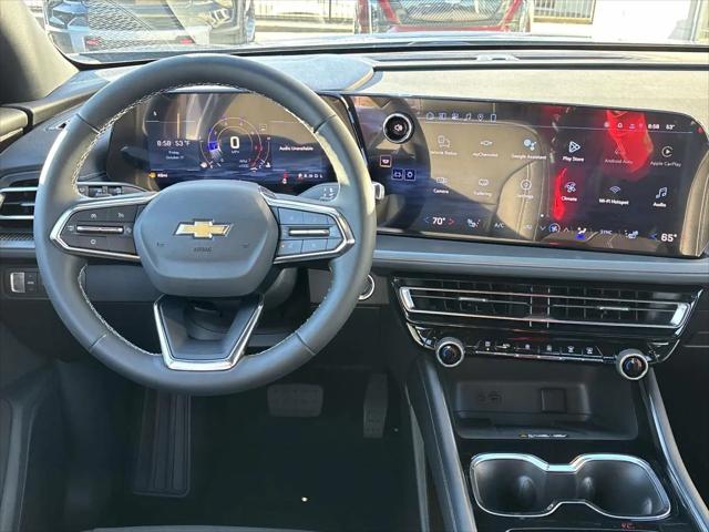 2026 Chevrolet Traverse FWD LT