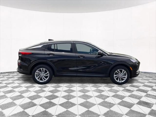 2026 Buick NV Preferred FWD