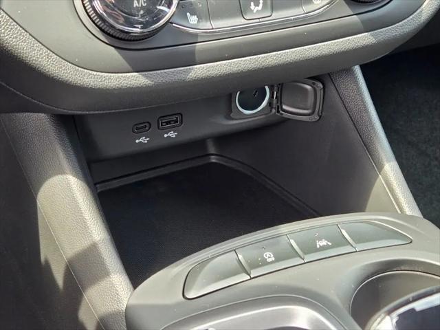 2026 Buick NV Preferred FWD