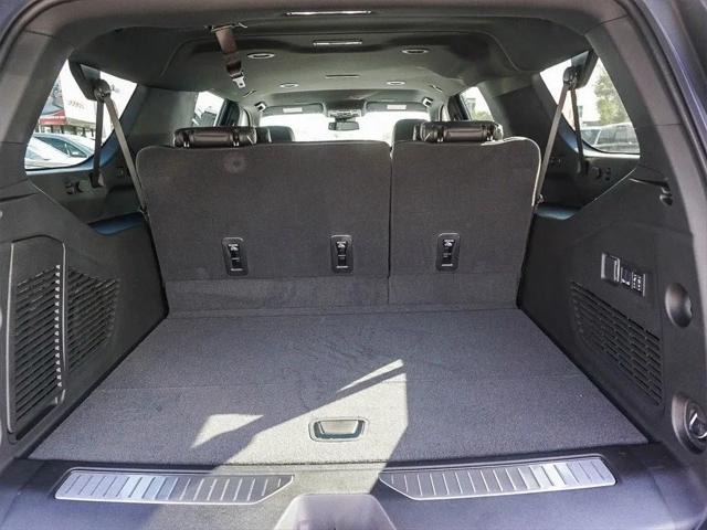 2026 Chevrolet Suburban Premier, RWD