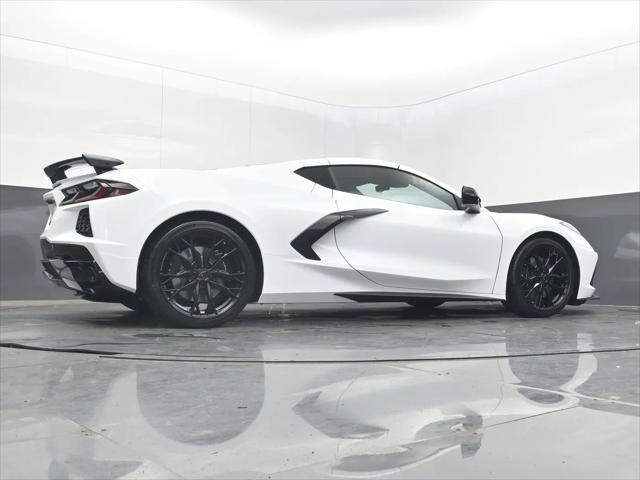 2026 Chevrolet Corvette Stingray Coupe, 2LT, RWD