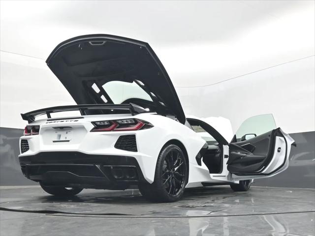 2026 Chevrolet Corvette Stingray Coupe, 2LT, RWD