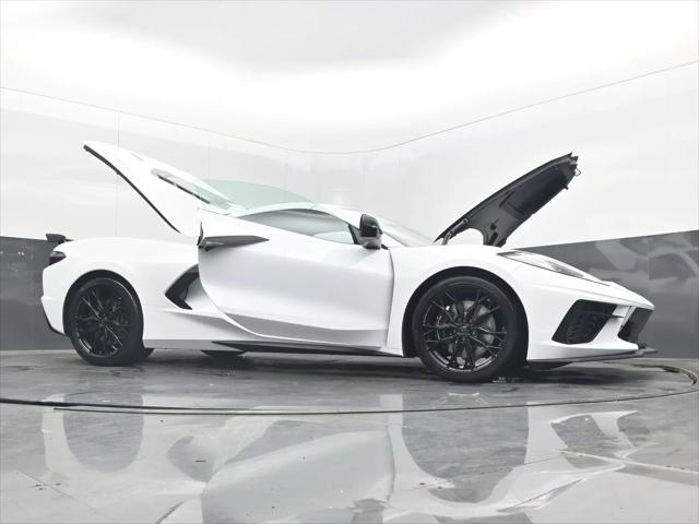 2026 Chevrolet Corvette Stingray Coupe, 2LT, RWD