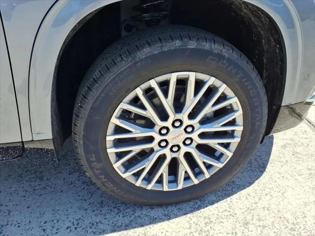 2026 GMC Acadia Denali AWD