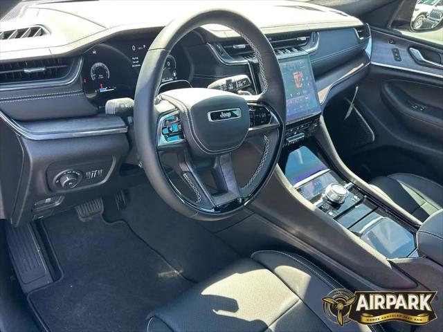 2025 Jeep Grand Cherokee Overland 4x4