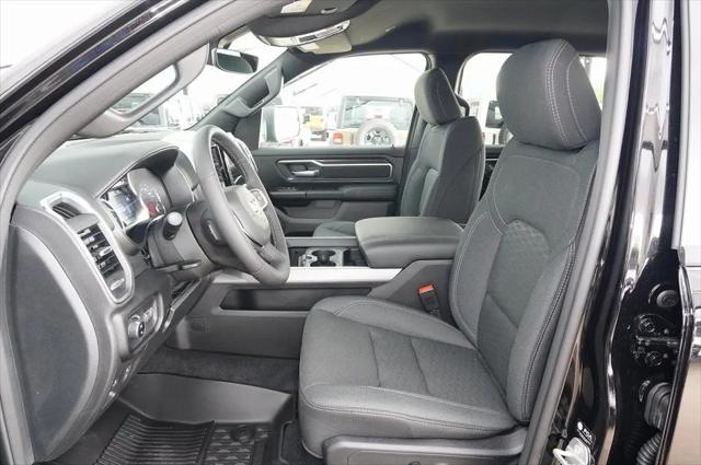 2026 Ram 1500 Lone Star Crew Cab 4x4 5'7" Box