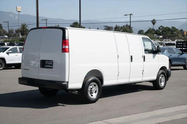 2025 Chevrolet Express Cargo Van RWD 2500 Extended Wheelbase WT