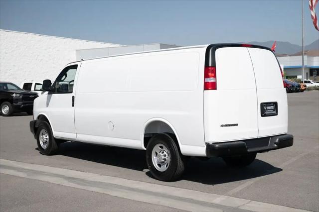 2025 Chevrolet Express Cargo Van RWD 2500 Extended Wheelbase WT